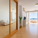 Apartmán Roca Chica - Parking - Frente Playa - Terraza - Wifi - Bajondillo Y Carihuela *