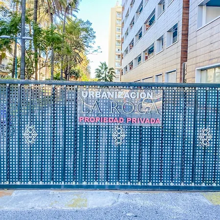 Roca Chica - Parking - Frente Playa - Terraza - Wifi - Bajondillo Y Carihuela Торремолинос