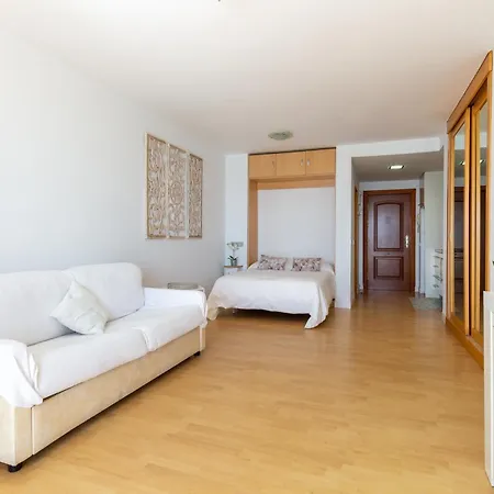 Roca Chica - Parking - Frente Playa - Terraza - Wifi - Bajondillo Y Carihuela