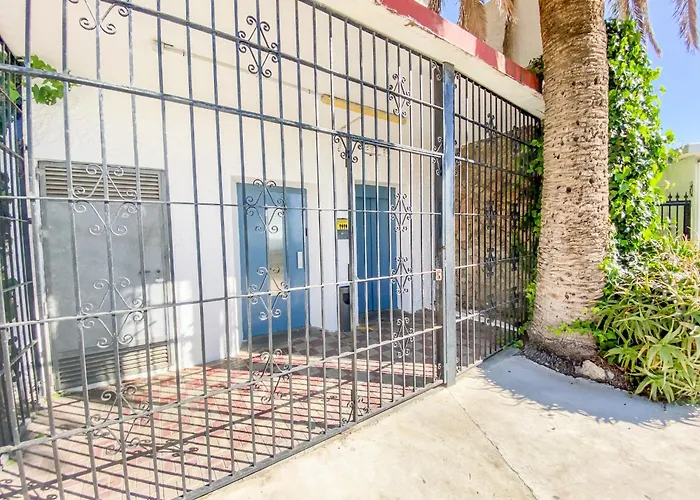 Roca Chica - Parking - Frente Playa - Terraza - Wifi - Bajondillo Y Carihuela * Torremolinos