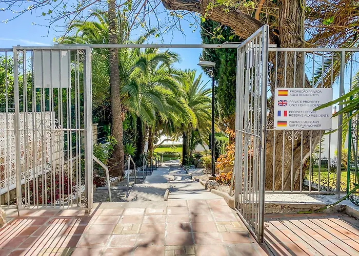 Roca Chica - Parking - Frente Playa - Terraza - Wifi - Bajondillo Y Carihuela Apartment *