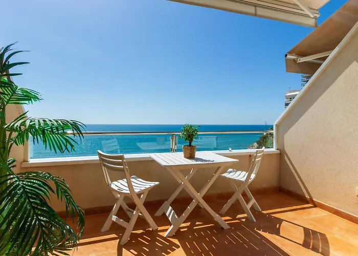 Roca Chica - Parking - Frente Playa - Terraza - Wifi - Bajondillo Y Carihuela *