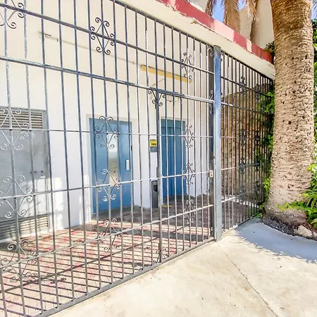 Roca Chica - Parking - Frente Playa - Terraza - Wifi - Bajondillo Y Carihuela * Torremolinos