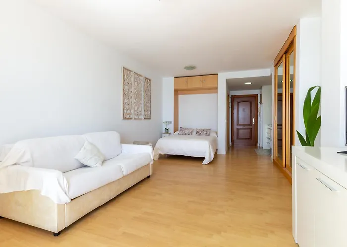 Roca Chica - Parking - Frente Playa - Terraza - Wifi - Bajondillo Y Carihuela